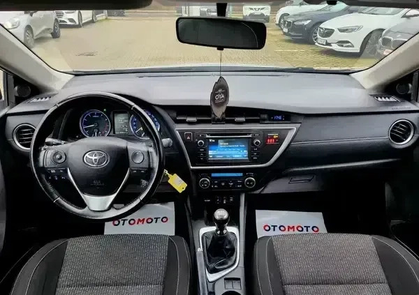 Toyota Auris cena 37900 przebieg: 219000, rok produkcji 2015 z Świebodzin małe 277